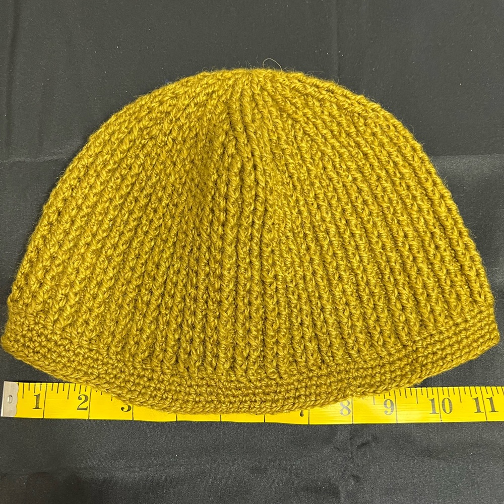 Handmade hat - Picture 2 of 3